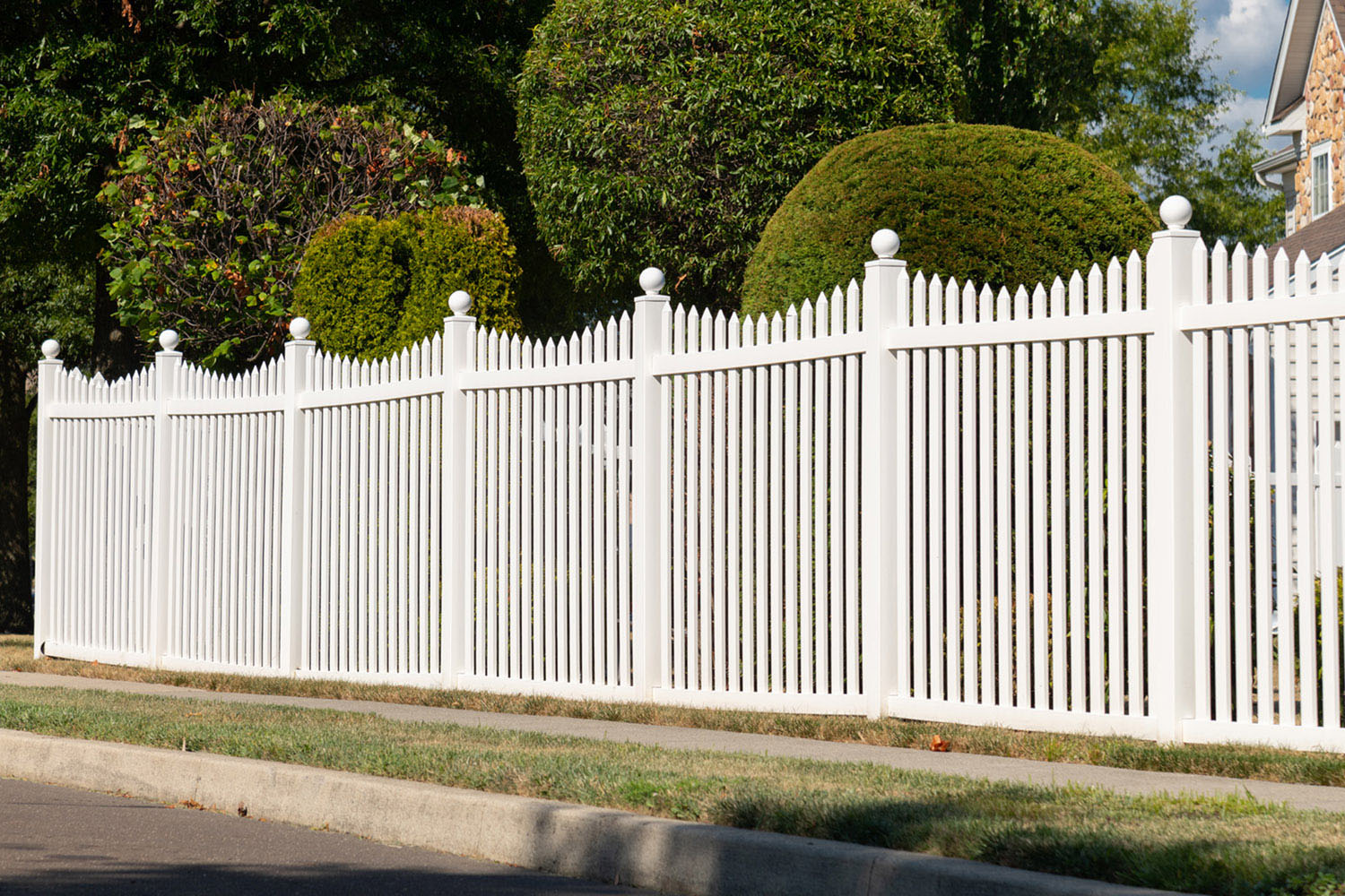 PVC Fence installation in South Florida